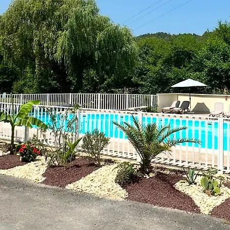 Mobil-home Avec Climatisation - 4 Pers. - Api-1-52-2539 * Monplaisant
